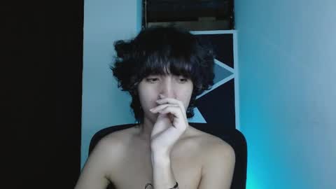 Snapshot of littlextrem chatting on 04-24-26, 02:47 Eros online show from 04-24-26, 02:47