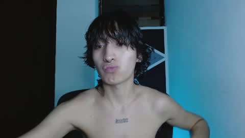 Snapshot of littlextrem chatting on 05-06-26, 02:19 Eros online show from 05-06-26, 02:19