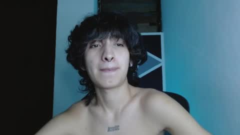 Snapshot of littlextrem chatting on 05-17-26, 12:52 Eros online show from 05-17-26, 12:52