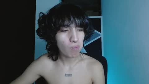 Snapshot of littlextrem chatting on 05-19-26, 04:08 Eros online show from 05-19-26, 04:08