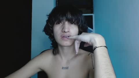 Snapshot of littlextrem chatting on 05-31-26, 01:36 Eros online show from 05-31-26, 01:36