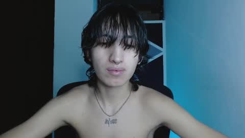 Snapshot of littlextrem chatting on 06-05-26, 01:23 Eros online show from 06-05-26, 01:23