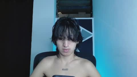 Snapshot of littlextrem chatting on 06-08-26, 02:23 Eros online show from 06-08-26, 02:23