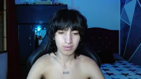 Snapshot of littlextrem chatting on 07-11-26, 02:14 Eros online show from 07-11-26, 02:14