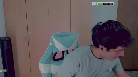 littlezhalem online show from 11-10-25, 07:07