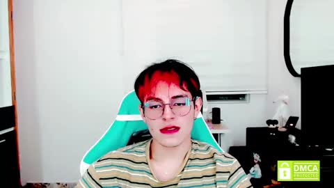 littlezhalem online show from 01-09-26, 05:21