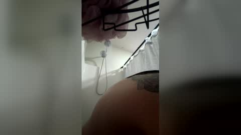 Snapshot of littytothetitty chatting on 02-19-26, 04:41 Nina online show from 02-19-26, 04:41