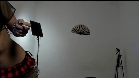 Liu help me to reach 100 thumps up daddy online show from 06-03-26, 07:11