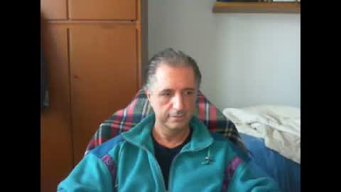 liuk53 online show from 11-25-25, 02:50