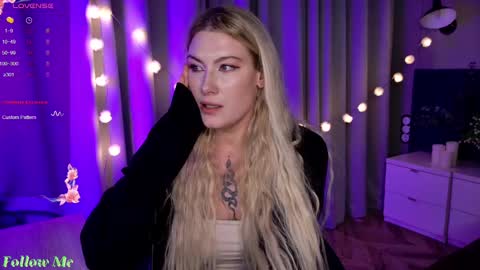 Liv 3 online show from 02-26-25, 07:05