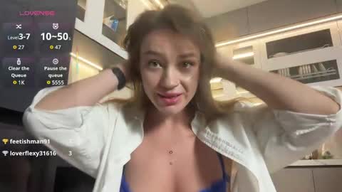 Snapshot of live_myself chatting on 03-27-26, 06:41 live_myself online show from 03-27-26, 06:41