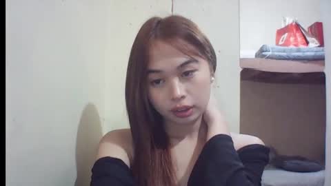 Snapshot of livingbarbielatism chatting on 07-31-26, 02:44 livingbarbielatism online show from 07-31-26, 02:44