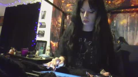 Liv Mirage online show from 03-08-25, 05:49