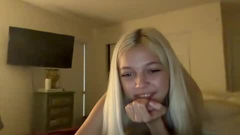 Livvy online show from 07-21-26, 04:48