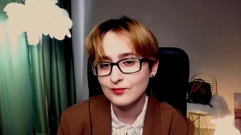 Snapshot of lixeluna chatting on 05-05-26, 06:32 LixeLuna online show from 05-05-26, 06:32