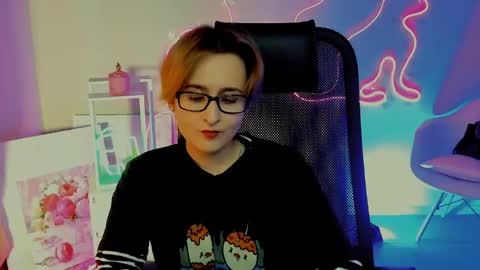 Snapshot of lixeluna chatting on 05-23-26, 07:24 LixeLuna online show from 05-23-26, 07:24