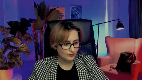 Snapshot of lixeluna chatting on 05-29-26, 06:55 LixeLuna online show from 05-29-26, 06:55