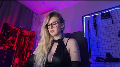 Liya Ray online show from 07-12-26, 09:28