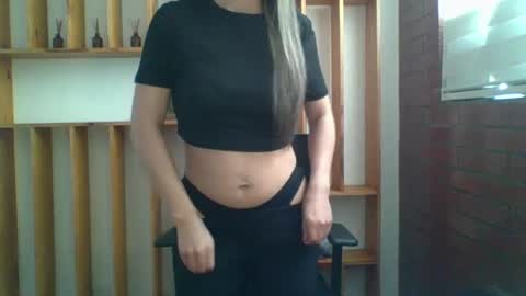 liz_28 online show from 10-01-25, 08:59
