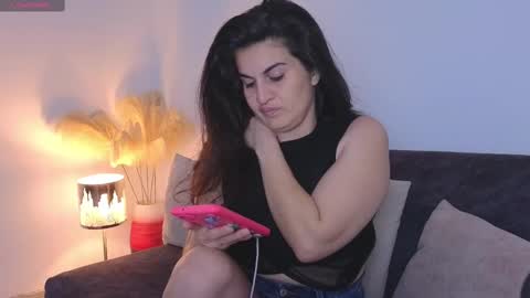 liz online show from 02-10-25, 02:05