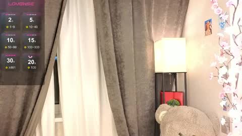 Lily online show from 05-27-26, 01:57