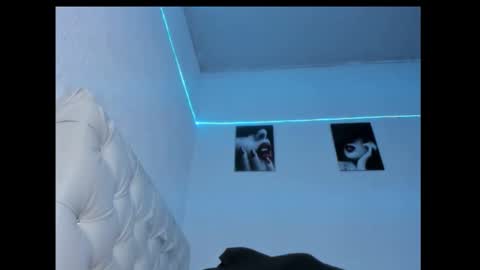 liza_25 online show from 03-18-26, 04:59