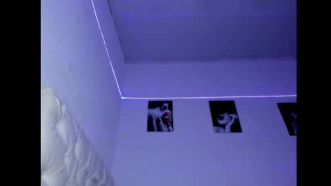 liza_25 online show from 04-08-26, 05:40