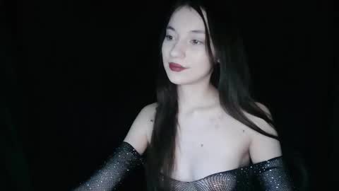 Liza  Kitty online show from 12-16-25, 06:46