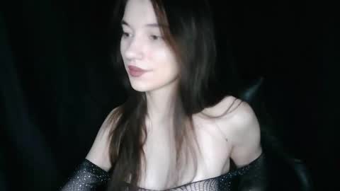 Snapshot of liza__kitty chatting on 12-20-25, 12:23 Liza Kitty online show from 12-20-25, 12:23