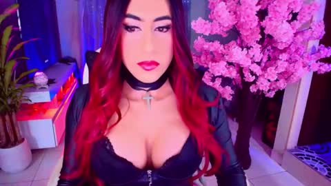 Liza Goth online show from 11-17-25, 11:32