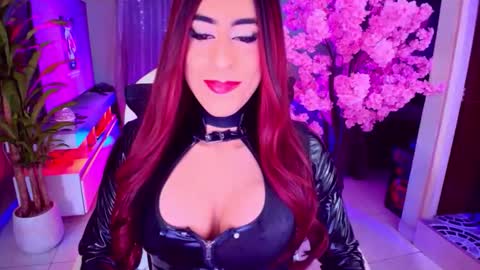 Liza Goth online show from 11-26-25, 05:19