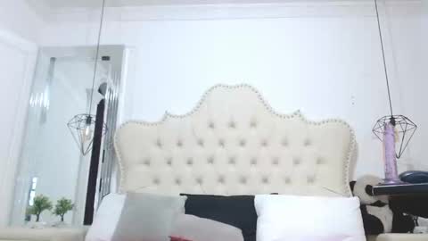 lizANDjuan online show from 02-03-25, 06:39