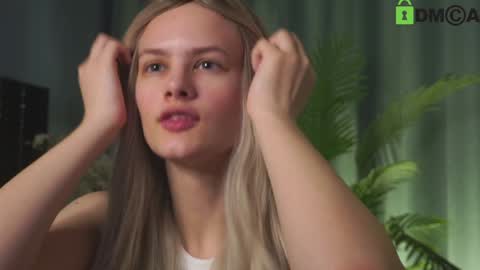 Sunnheart online show from 12-29-24, 04:30