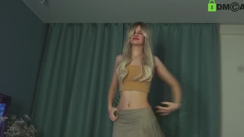 Sunnheart online show from 01-18-25, 04:21