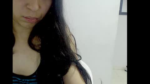 lizz1305 online show from 01-27-25, 09:33