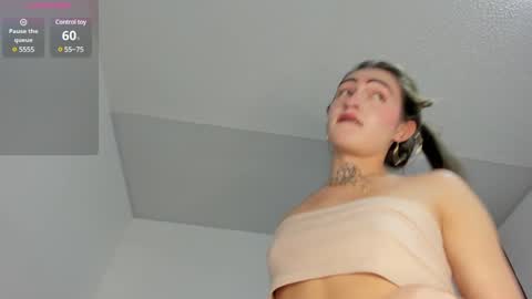 Snapshot of lizz_luna chatting on 02-04-25, 05:45 lizz_luna online show from 02-04-25, 05:45
