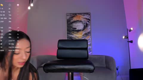 Snapshot of lizzhamilton_ chatting on 01-08-25, 10:37 Lizzi online show from 01-08-25, 10:37