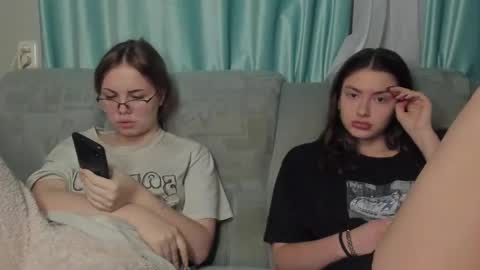 Snapshot of lizzi_muur chatting on 12-09-24, 08:12 lizzi_muur online show from 12-09-24, 08:12