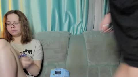 Snapshot of lizzi_muur chatting on 12-16-24, 03:00 lizzi_muur online show from 12-16-24, 03:00