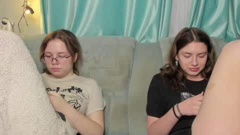 Snapshot of lizzi_muur chatting on 12-28-24, 06:50 lizzi_muur online show from 12-28-24, 06:50