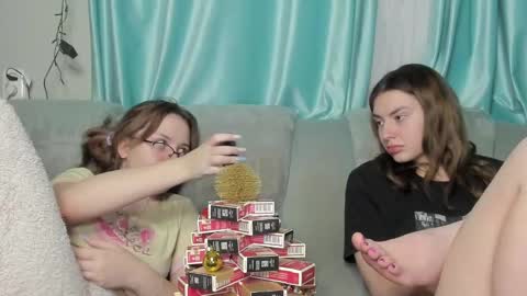 Snapshot of lizzi_muur chatting on 12-29-24, 06:38 lizzi_muur online show from 12-29-24, 06:38