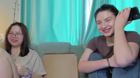 Snapshot of lizzi_muur chatting on 01-29-25, 12:13 lizzi_muur online show from 01-29-25, 12:13