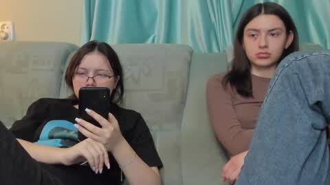 Snapshot of lizzi_muur chatting on 02-02-25, 04:32 lizzi_muur online show from 02-02-25, 04:32