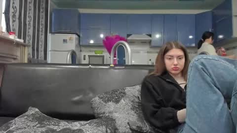 Snapshot of lizzi_muur chatting on 03-05-25, 02:23 lizzi_muur online show from 03-05-25, 02:23