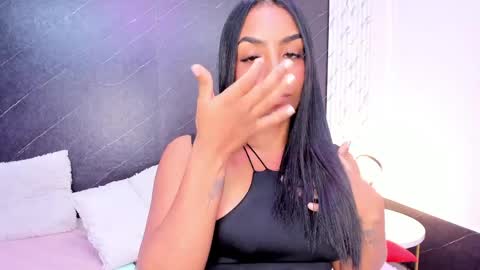 Snapshot of lizziierose chatting on 05-31-26, 06:09 I am Lizz online show from 05-31-26, 06:09