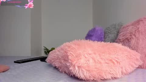 Snapshot of lizzy__1 chatting on 10-30-25, 04:36 lizzy online show from 10-30-25, 04:36