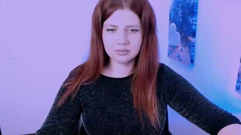 Lizzy3 online show from 09-19-25, 07:14