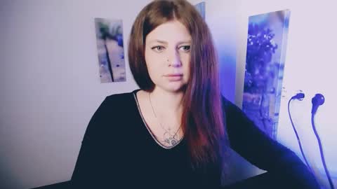 Lizzy3 online show from 04-16-26, 11:18