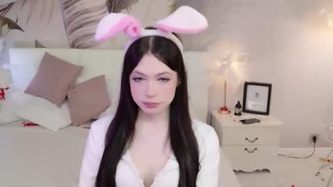 Lizzy online show from 03-03-26, 09:21