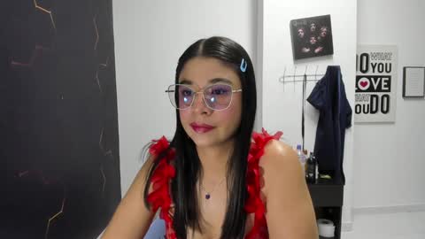 Lizzy online show from 01-19-25, 09:13